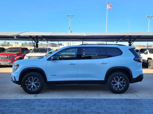 New 2026 GMC Acadia AT4 w/ Luxury Package image 7