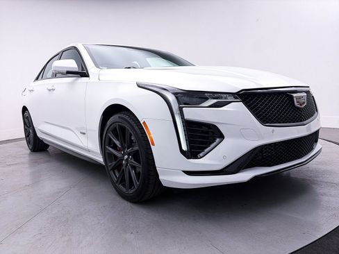 Used 2023 Cadillac CT4 V w/ Navigation Package image 13