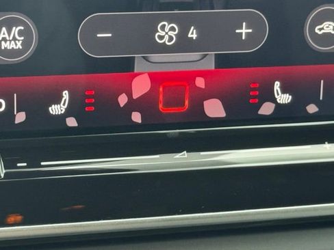 Used 2025 Volkswagen ID.4 Pro image 36