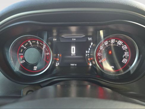 Used 2022 Dodge Challenger GT image 5