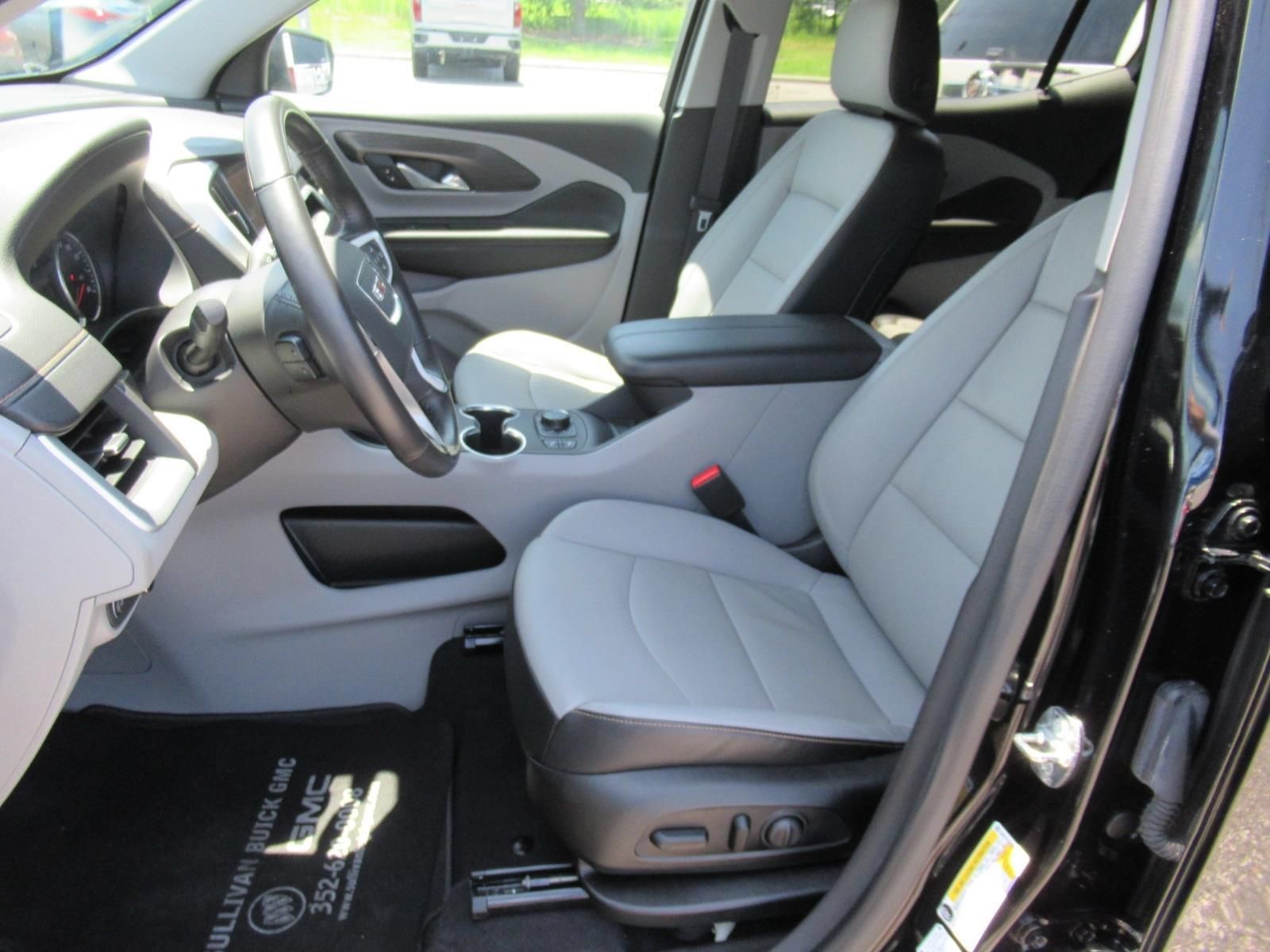 Used 2021 GMC Terrain SLT w/ Infotainment Package II FWD image 18