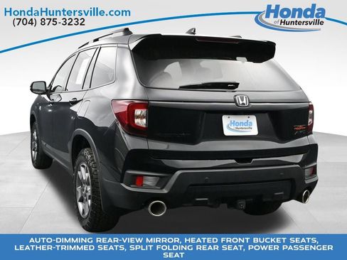 Used 2023 Honda Passport TrailSport image 6