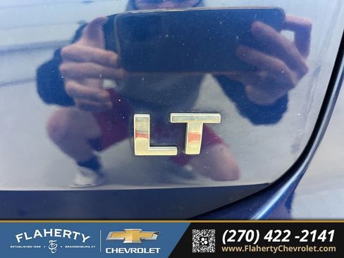 Used 2023 Chevrolet Equinox LT image 18