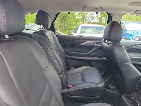 Used 2021 MAZDA CX-9 Touring w/ Touring Premium Package FWD image 34