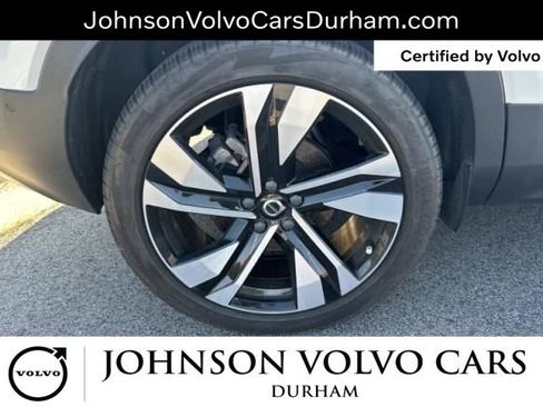 Used 2023 Volvo XC40 B5 Ultimate w/ Protection Package Premier AWD/4WD image 7