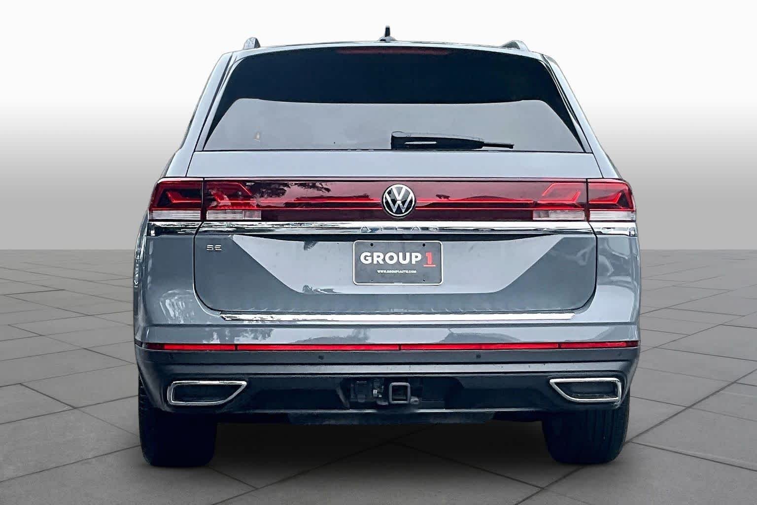 New 2026 Volkswagen Atlas SE FWD image 5