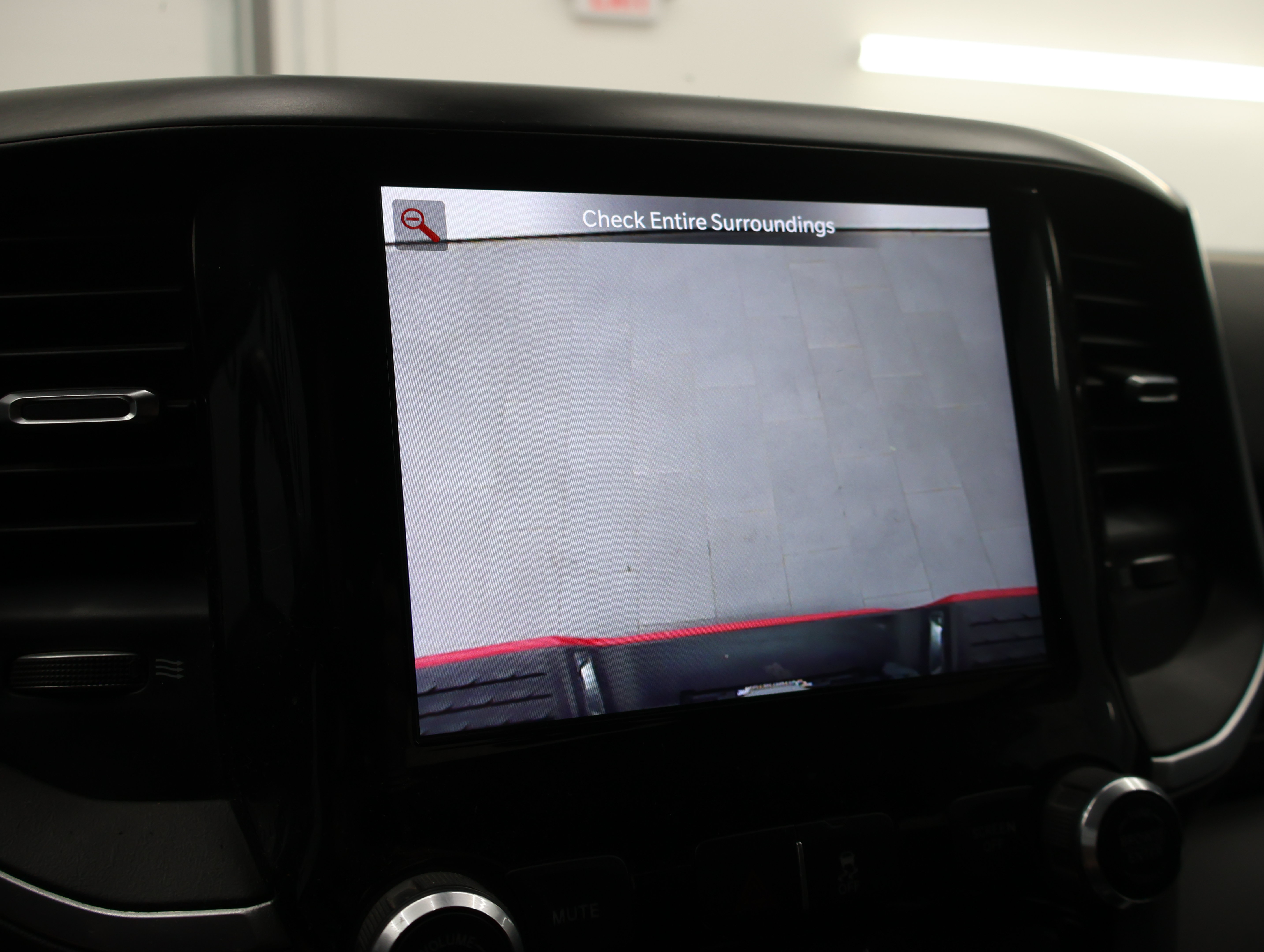 Used 2023 RAM 2500 Big Horn w/ Level 1 Equipment Group AWD/4WD image 17