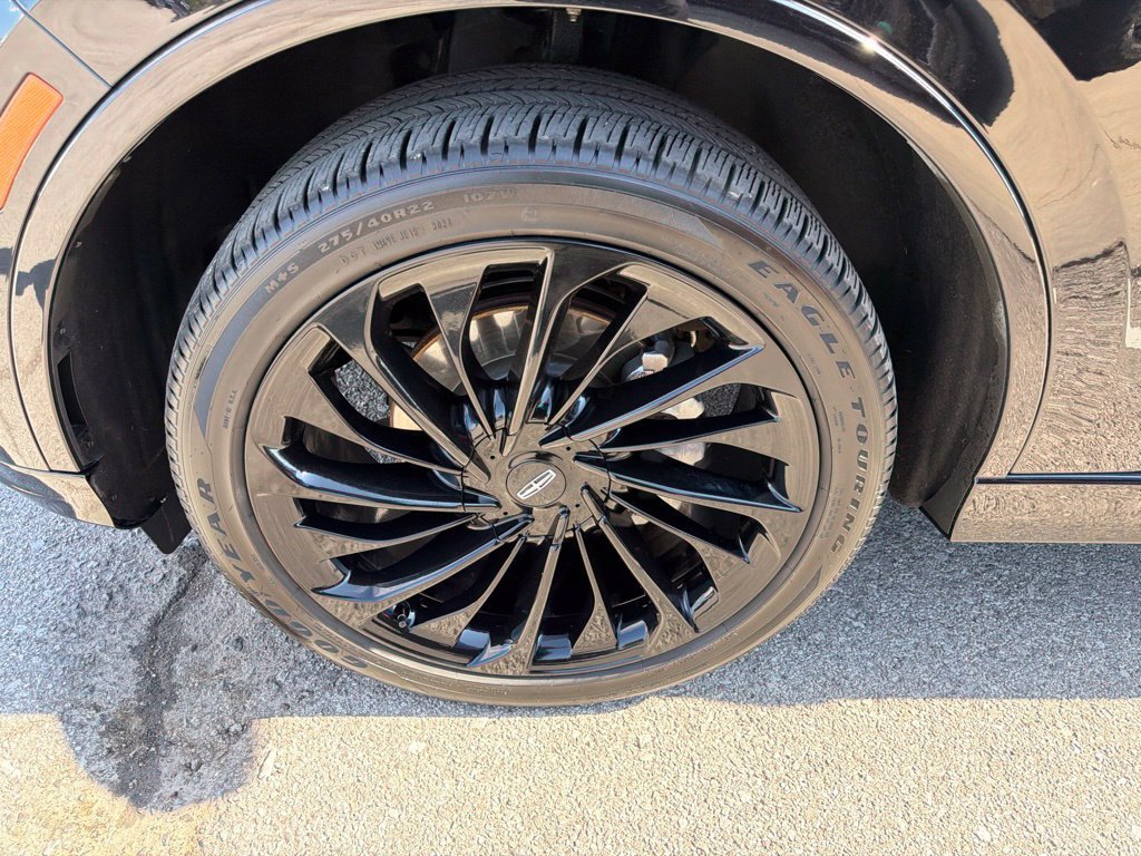 Used 2025 Lincoln Aviator Reserve w/ Equipment Group 201A AWD/4WD image 9
