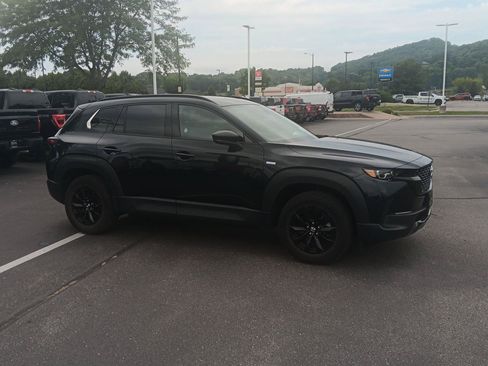 Used 2025 MAZDA CX-50 AWD 2.5 Hybrid w/ Premium Pkg image 2
