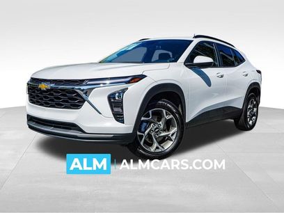Used 2025 Chevrolet Trax LT