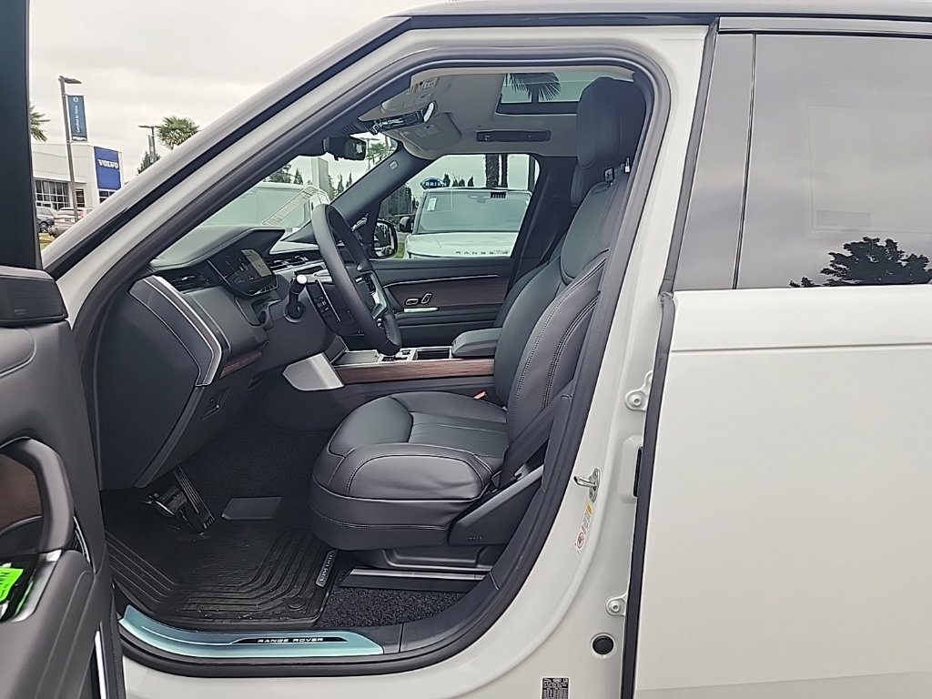 New 2027 Land Rover Range Rover SE AWD/4WD image 7