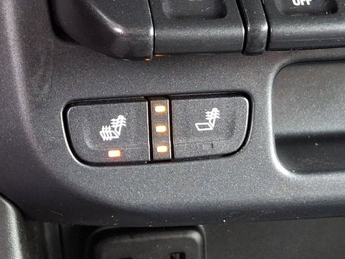 Used 2019 Chevrolet Colorado Z71 image 24