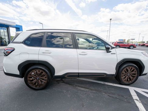 Used 2025 Subaru Forester Sport AWD/4WD image 6