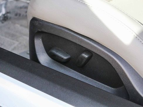 Used 2017 Chevrolet Corvette Grand Sport w/ Grand Sport Heritage Package image 22