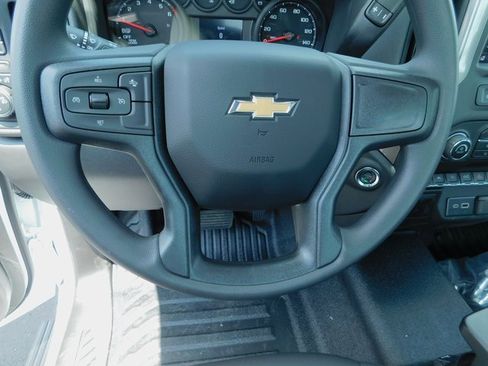 New 2025 Chevrolet Silverado 1500 W/T w/ Trailering Package image 15