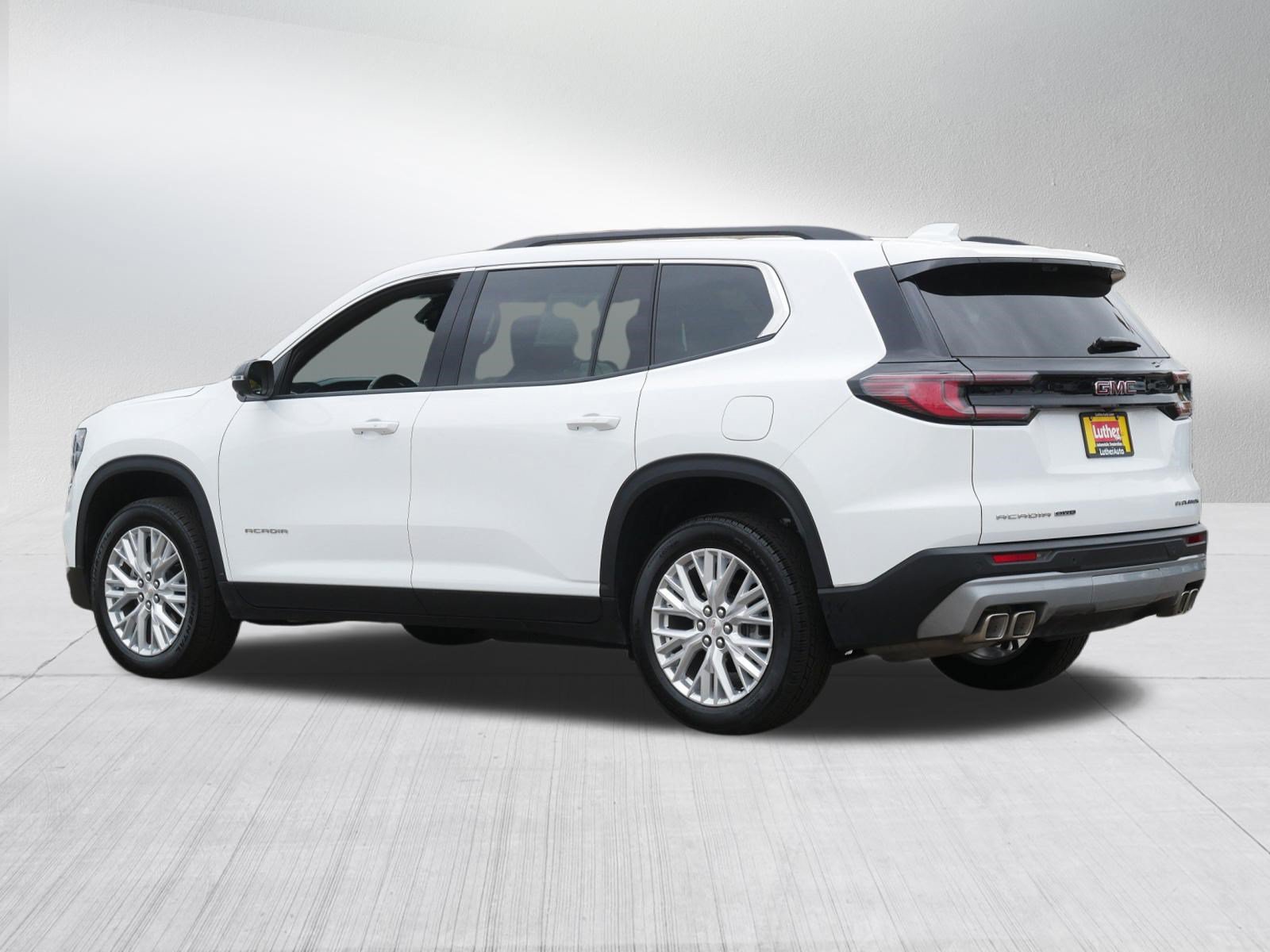 Used 2026 GMC Acadia Elevation w/ Elevation Premium Package AWD/4WD image 5