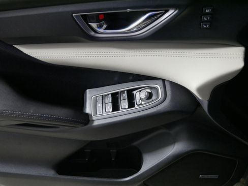 Used 2020 Subaru Ascent Limited w/ Technology Package image 19