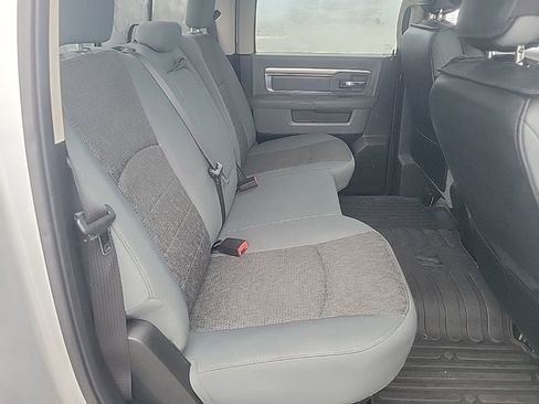 Used 2016 RAM 1500 Big Horn image 23