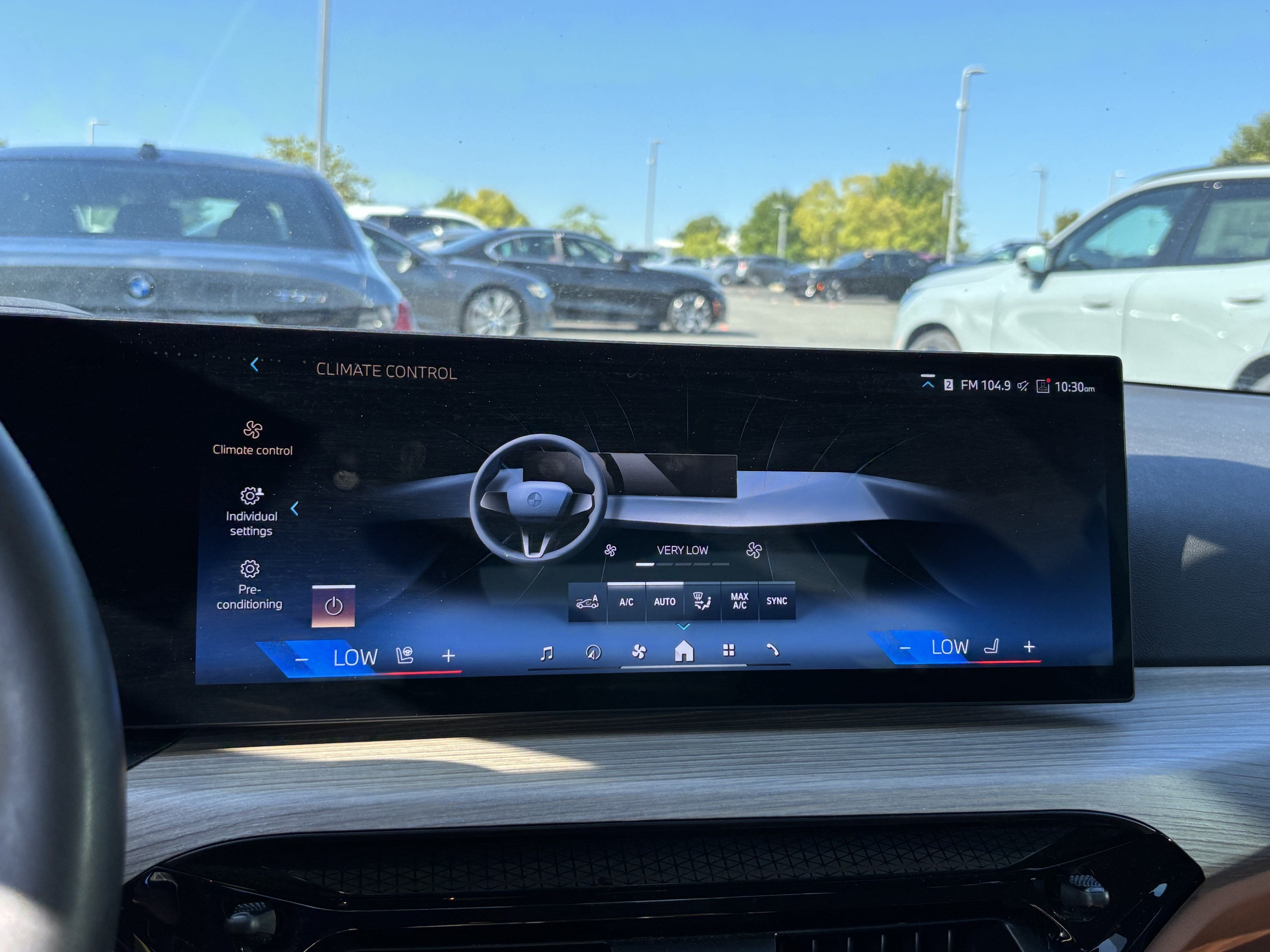 Certified 2025 BMW 330i Sedan RWD image 24