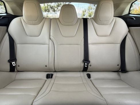 Used 2018 Tesla Model S 75D image 41