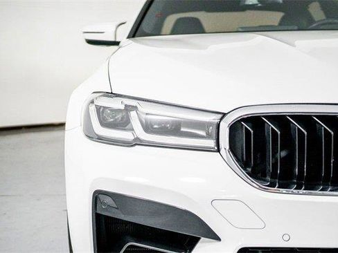 Used 2023 BMW M5 Base w/ Executive Package image 21