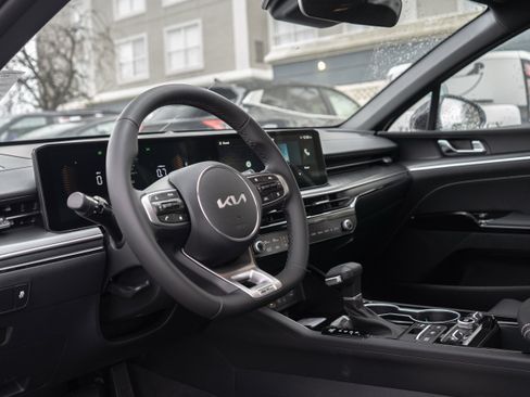 New 2026 Kia K5 GT-Line image 14