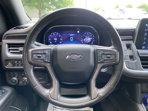 Used 2022 Chevrolet Tahoe RST w/ Luxury Package AWD/4WD image 19
