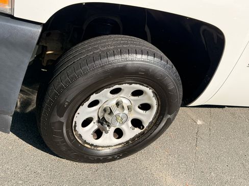 Used 2013 Chevrolet Silverado 1500 W/T image 7