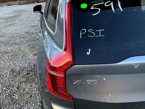 Used 2019 Volvo XC90 T6 Momentum w/ Advanced Package image 27