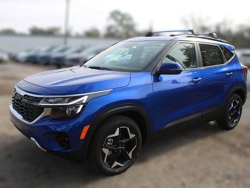 New 2026 Kia Seltos S image 14