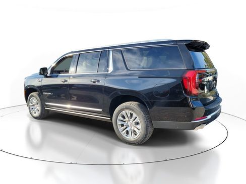 New 2026 GMC Yukon XL Denali w/ Sun & Power Step Package image 3