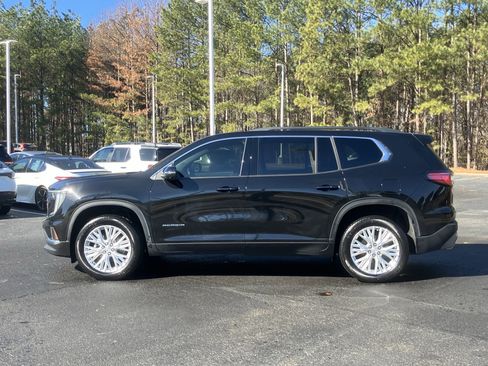 Used 2024 GMC Acadia Elevation image 7