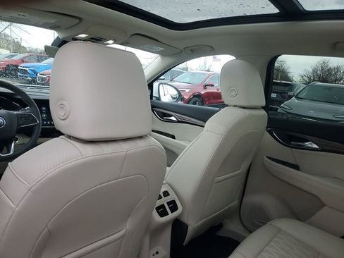 Certified 2023 Buick Envision Avenir image 11