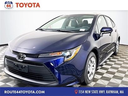 New 2025 Toyota Corolla LE