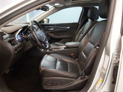 Used 2015 Chevrolet Impala LTZ FWD image 6