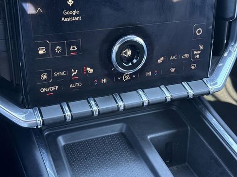 Certified 2025 GMC Acadia Elevation image 23