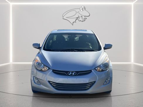 Used 2012 Hyundai Elantra Limited w/ Technology Pkg 5 image 8