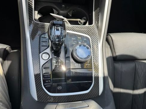 Used 2022 BMW X6 M50i w/ Premium Package AWD/4WD image 34