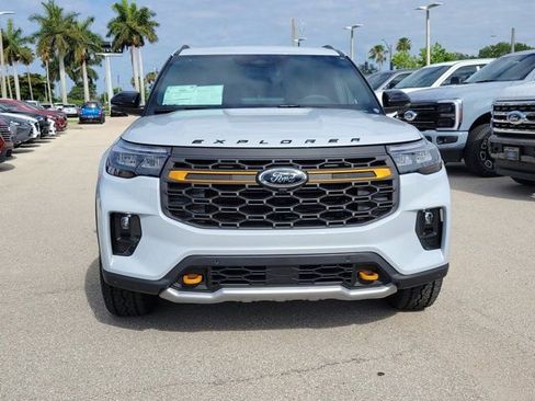 Certified 2026 Ford Explorer Tremor w/ Tremor Ultimate Package AWD/4WD image 2