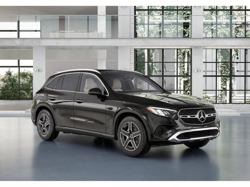 New 2026 Mercedes-Benz GLC 300 4MATIC image 11