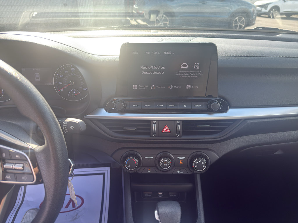 Used 2023 Kia Forte LXS w/ LXS Technology Package FWD image 16