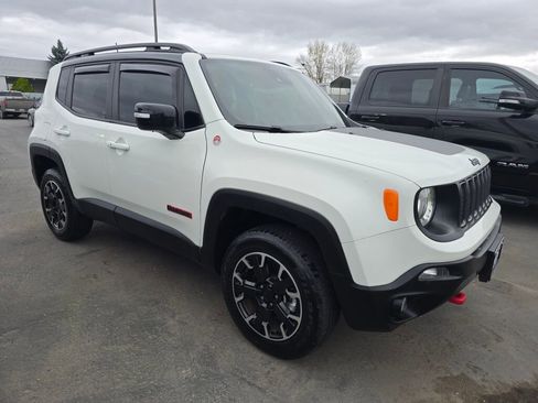 Used 2023 Jeep Renegade Trailhawk w/ Sun/Sound Group image 3
