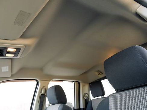 Used 2012 RAM 1500 Lone Star image 40