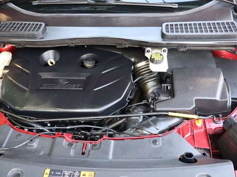 Used 2016 Ford Escape Titanium w/ Equipment Group 301A AWD/4WD image 41