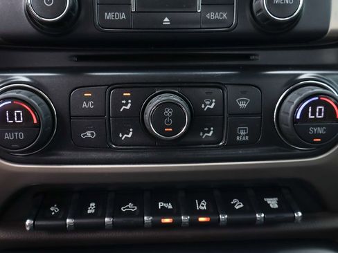 Used 2016 GMC Sierra 2500 Denali w/ Duramax Plus Package image 41