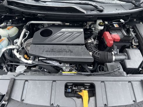 Used 2023 Nissan Rogue SV image 10