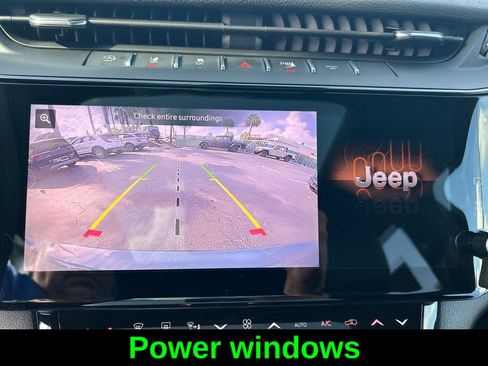 Used 2026 Jeep Grand Cherokee L Limited w/ Limited Altitude Package RWD image 16