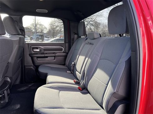 Used 2024 RAM 2500 Big Horn w/ Bed Utility Group image 5