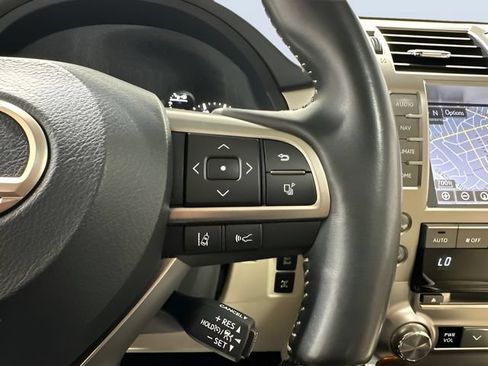 Used 2021 Lexus GX 460 Premium w/ Premium Package AWD/4WD image 18