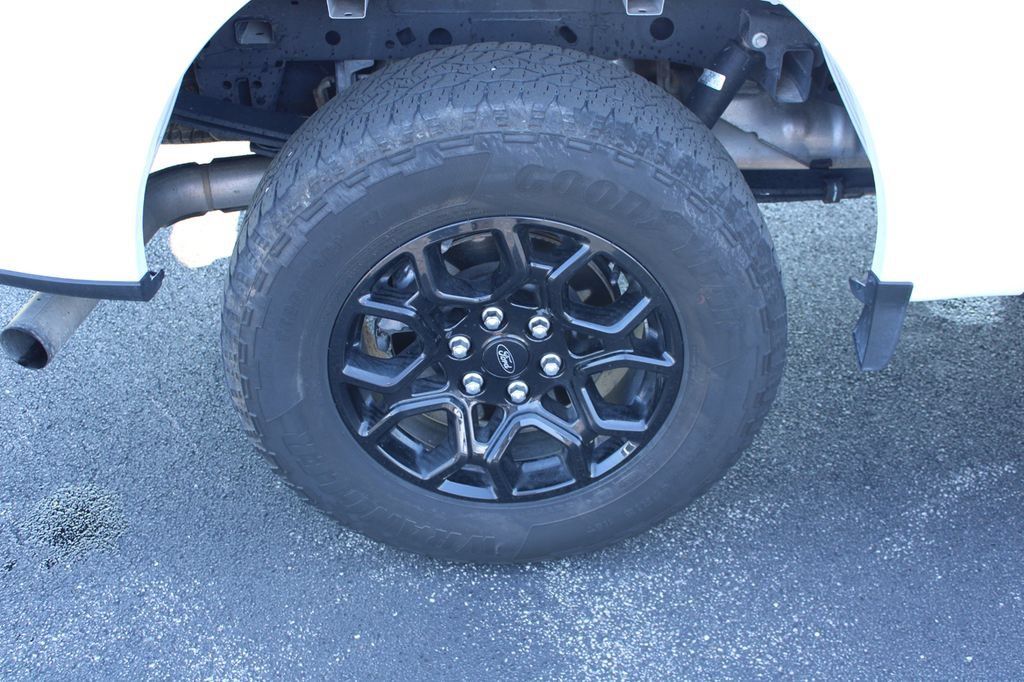 Certified 2024 Ford F150 XLT w/ Equipment Group 302A MID AWD/4WD image 17